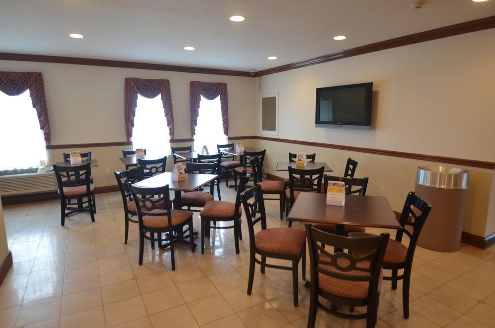 Comfort Inn & Suites Quakertown Buitenkant foto