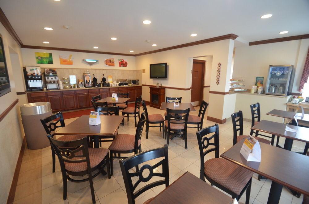 Comfort Inn & Suites Quakertown Buitenkant foto
