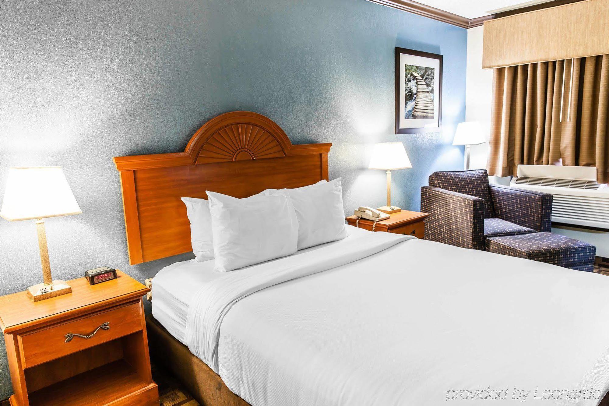 Comfort Inn & Suites Quakertown Buitenkant foto