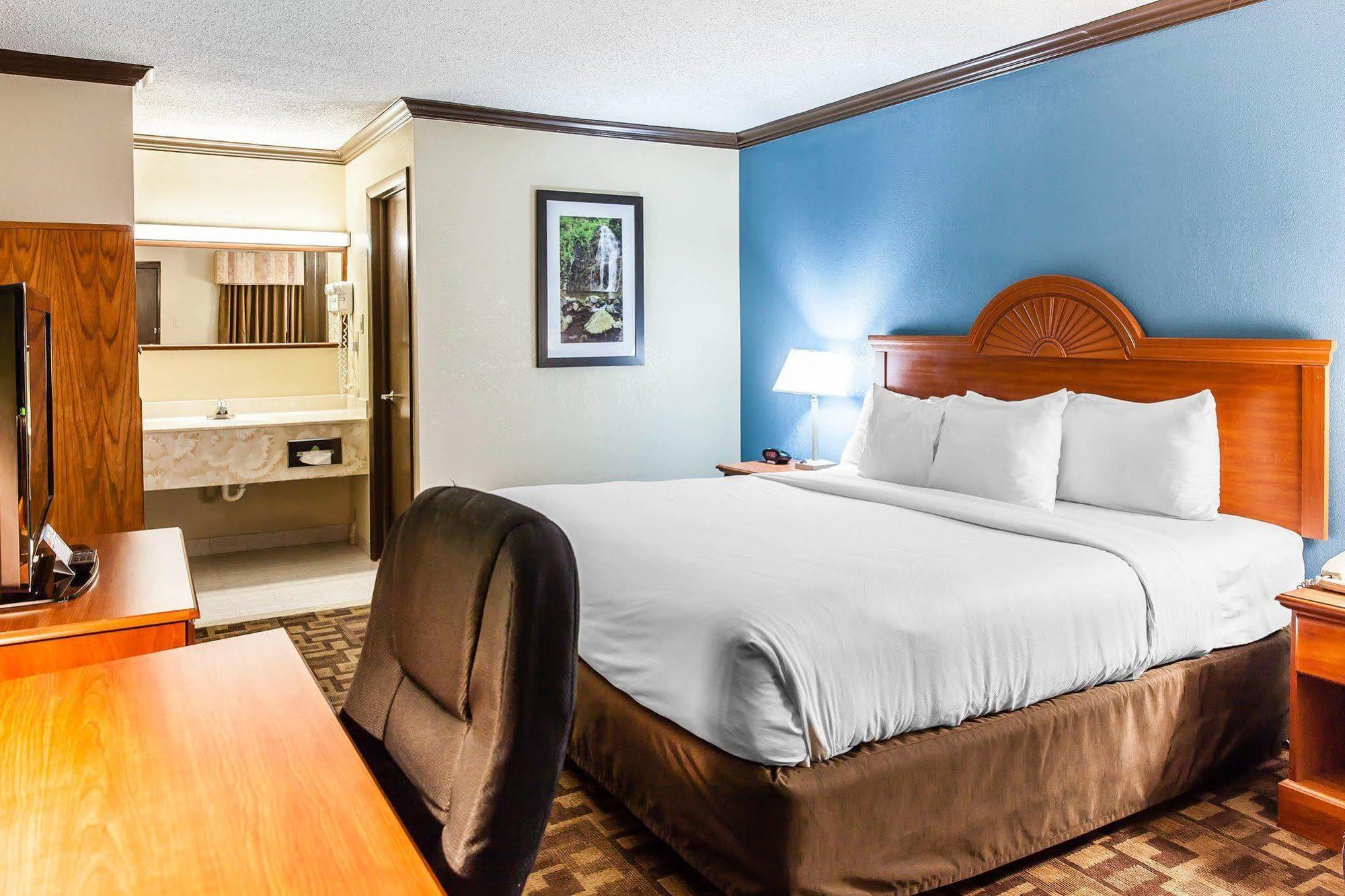 Comfort Inn & Suites Quakertown Buitenkant foto